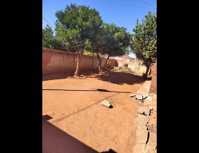 3 BEDROOM HOUSE FOR SALE IN GEELHOUTPARK